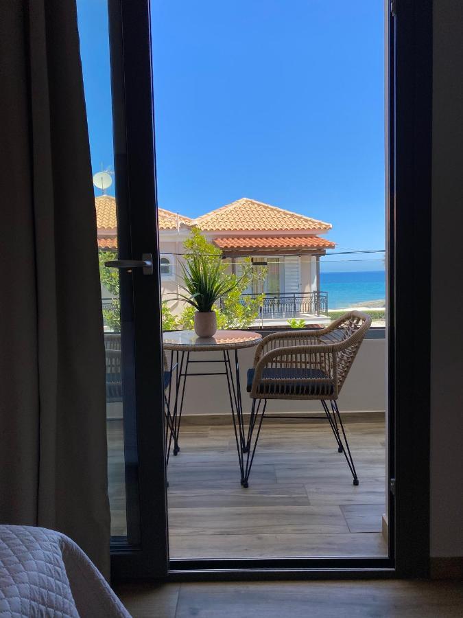 Roula Kotsonis Superior Apartment Argassi Bagian luar foto