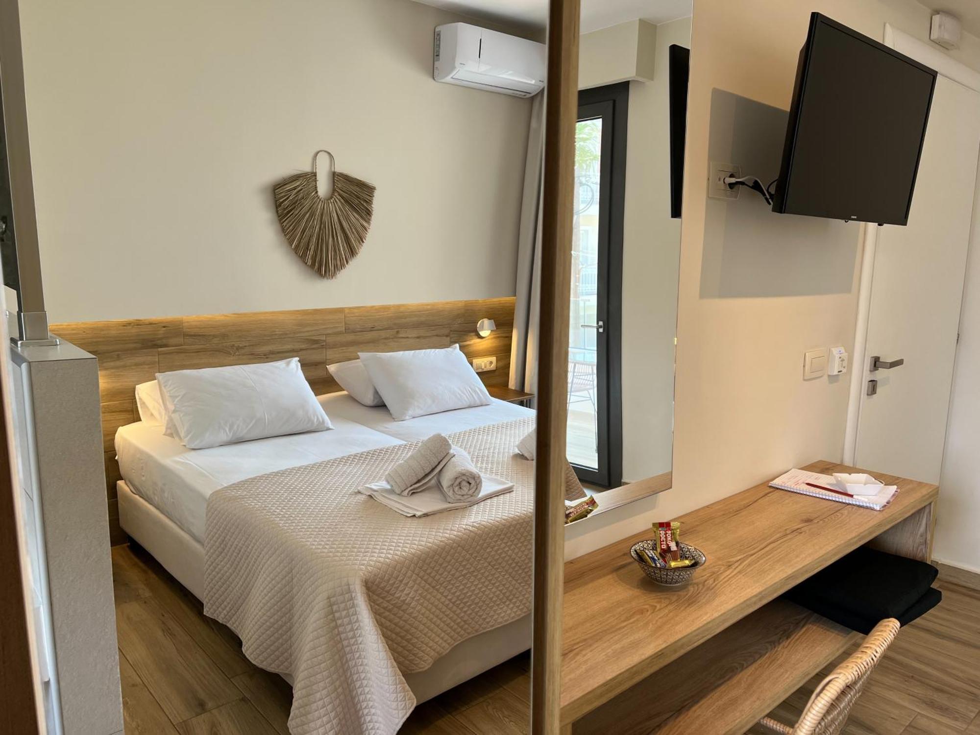 Roula Kotsonis Superior Apartment Argassi Bagian luar foto