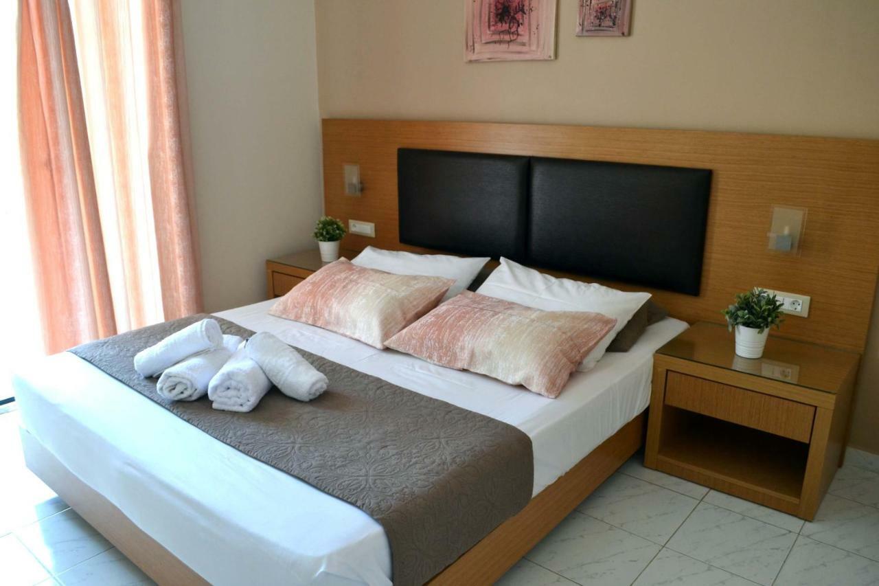 Roula Kotsonis Superior Apartment Argassi Bagian luar foto